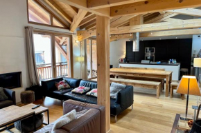 Chalet Of 235 M2 With Balcony Garden In Chamonix